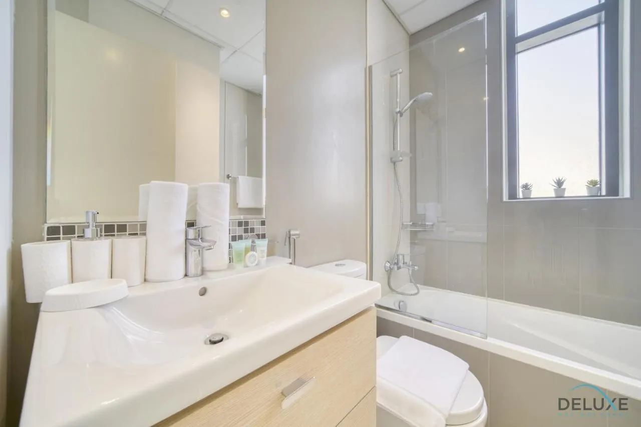 Διαμέρισμα Flawless 3Br Townhouse With Assistant'S Room At Damac Hills 2 By Deluxe Holiday Homes Ντουμπάι