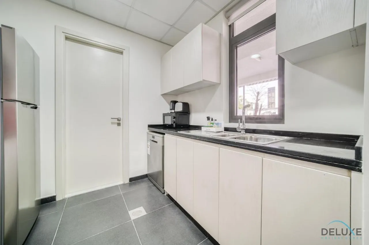 Flawless 3Br Townhouse With Assistant'S Room At Damac Hills 2 By Deluxe Holiday Homes Ντουμπάι Διαμέρισμα