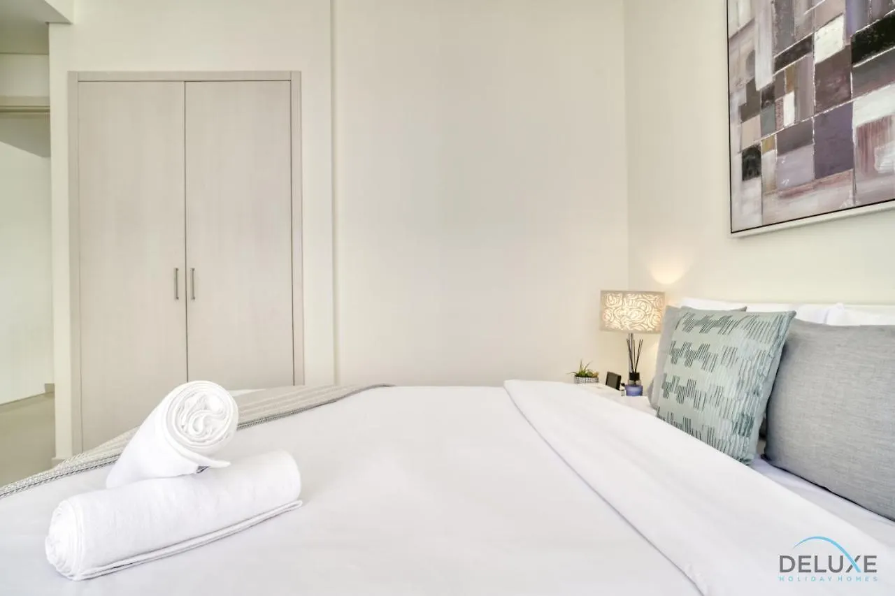 Flawless 3Br Townhouse With Assistant'S Room At Damac Hills 2 By Deluxe Holiday Homes Ντουμπάι Διαμέρισμα