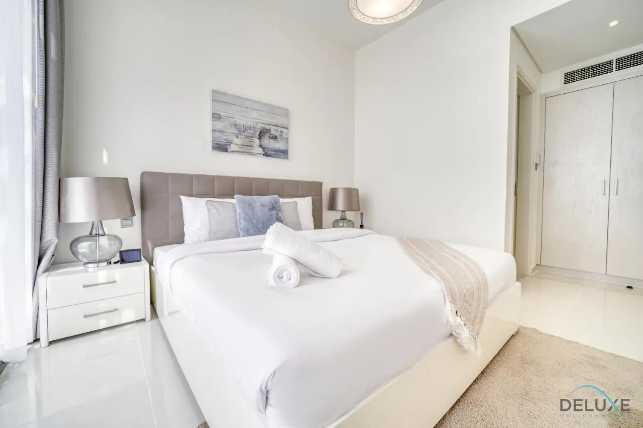 Flawless 3Br Townhouse With Assistant'S Room At Damac Hills 2 By Deluxe Holiday Homes Ντουμπάι