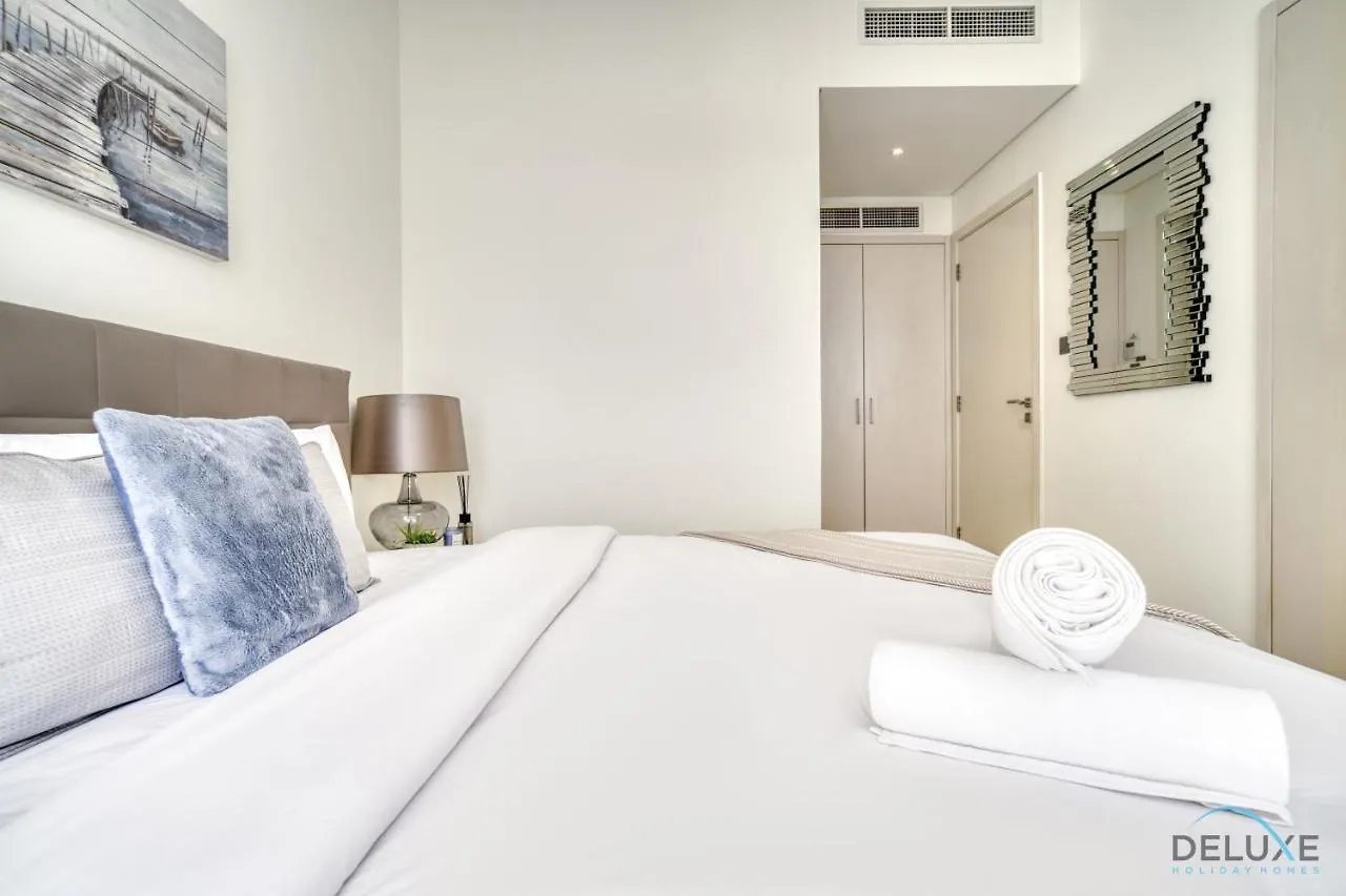 Flawless 3Br Townhouse With Assistant'S Room At Damac Hills 2 By Deluxe Holiday Homes Ντουμπάι
